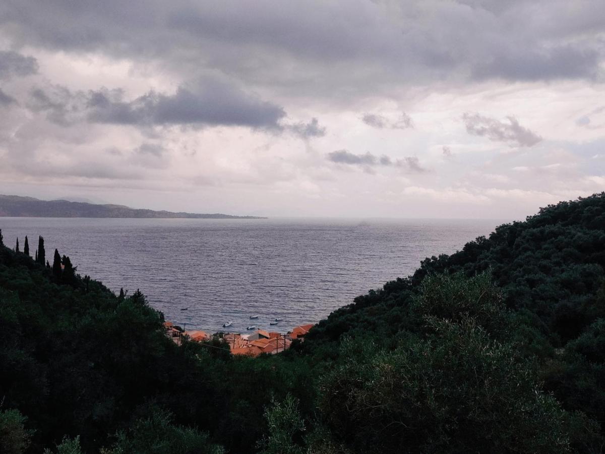 Kaminaki Seaview Apartments Katávolos Dış mekan fotoğraf