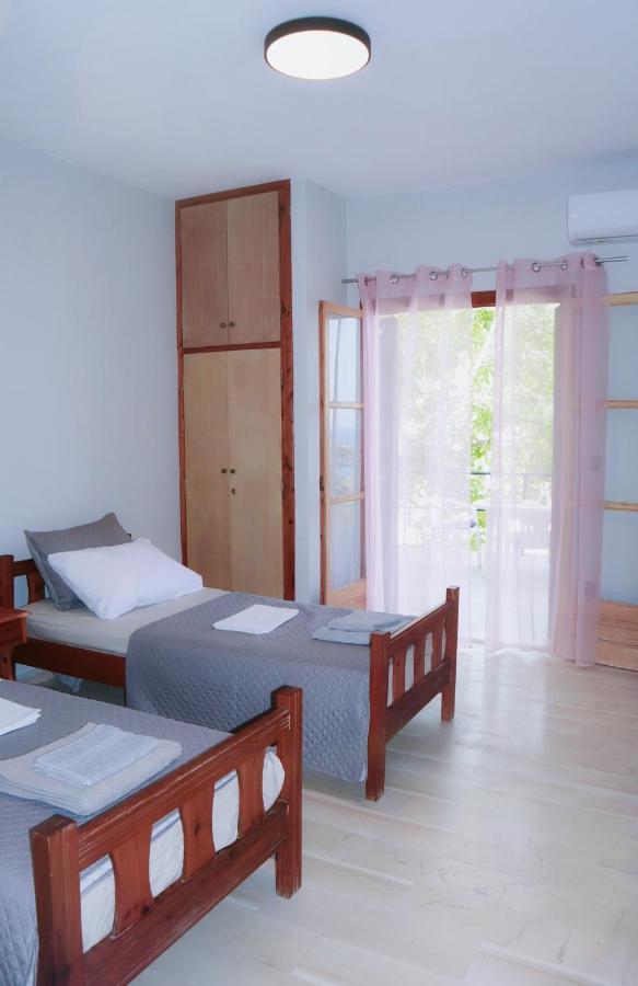 Kaminaki Seaview Apartments Katávolos Dış mekan fotoğraf